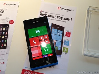 Smartfren Windows Phone Huawei Ascend W1