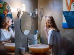 menghindari bau mulut