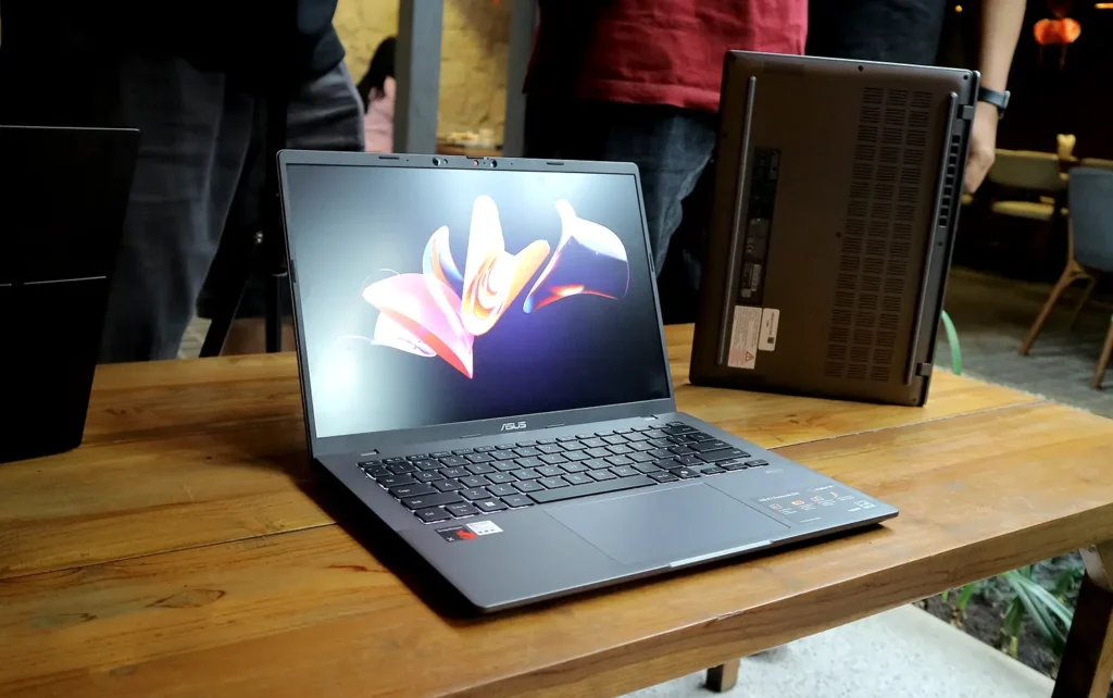 ASUS-Vivobook-S14-S3407QA-1