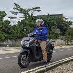 Tips Menjaga Keseimbangan saat naik motor